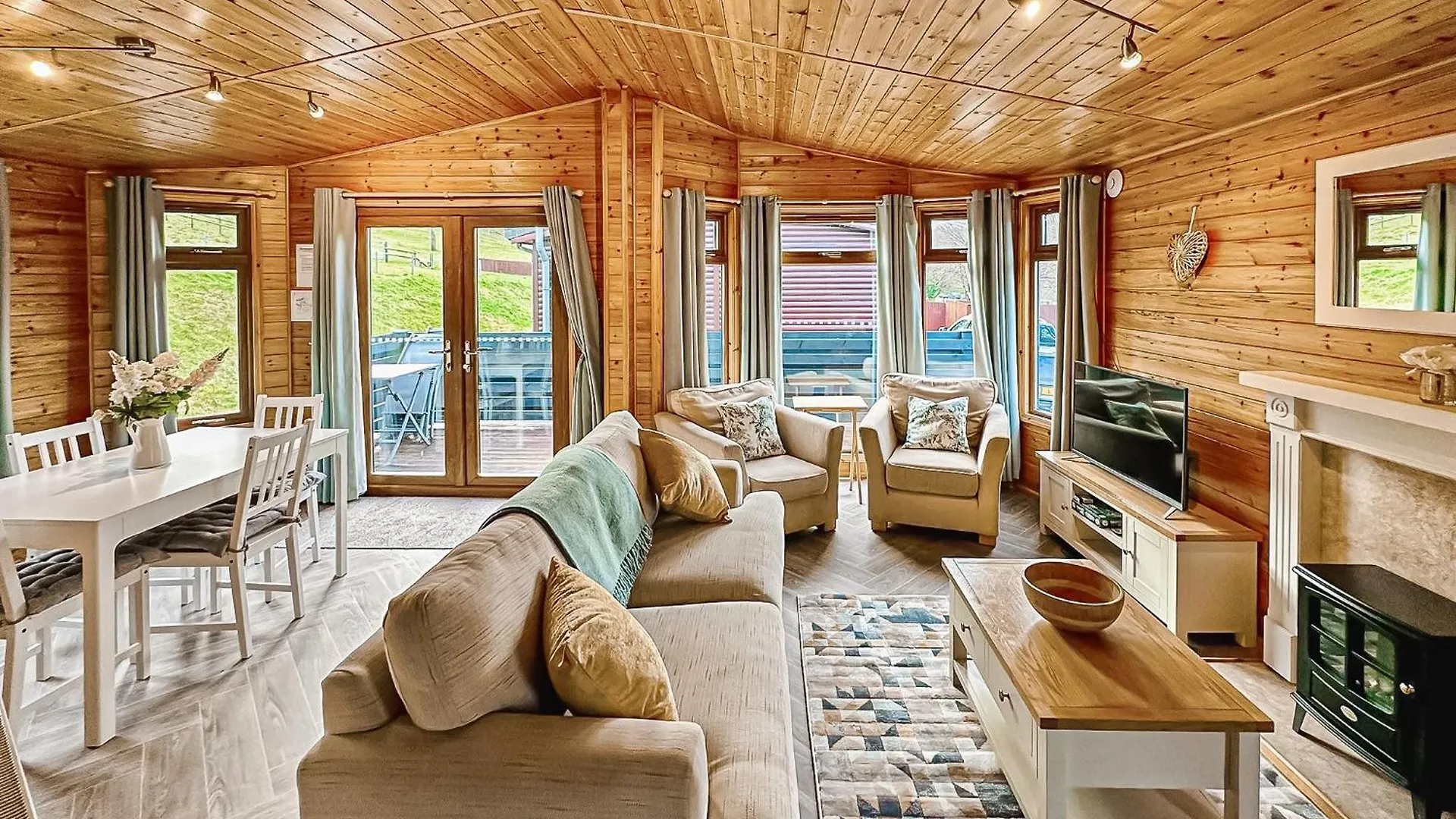 Pant Wilkin Lodges And Equestrian Centre Cowbridge Holiday park