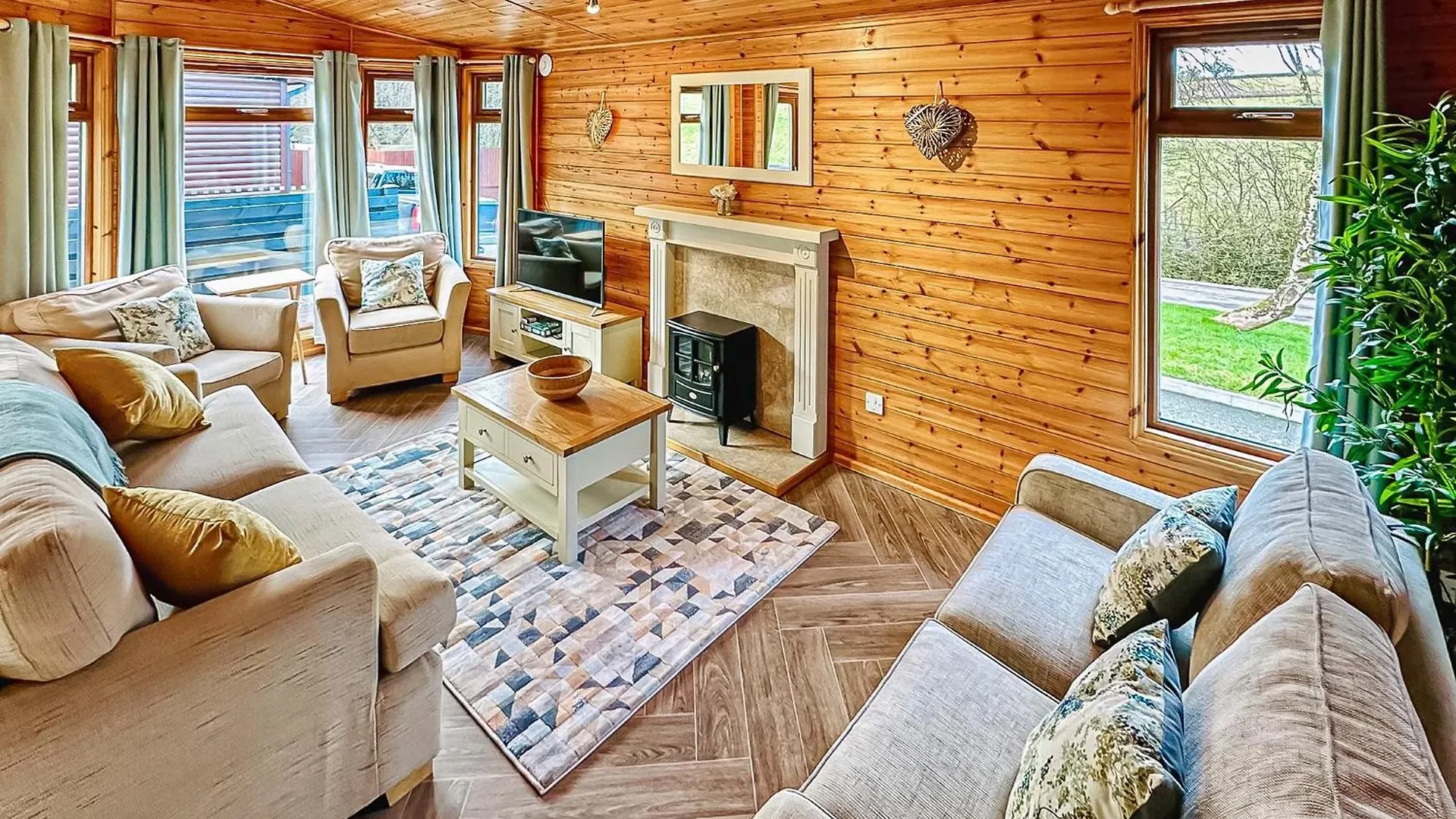 Pant Wilkin Lodges And Equestrian Centre Cowbridge United Kingdom